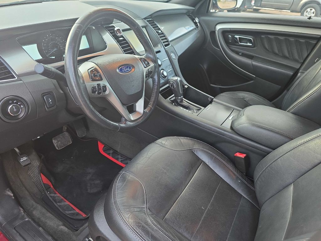 2014 Ford Taurus Image 10