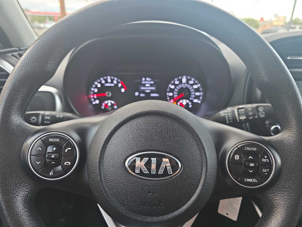 2020 Kia Soul Image 4