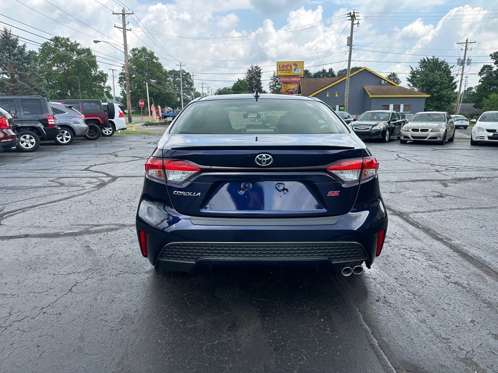 2021 Toyota Corolla Image 8