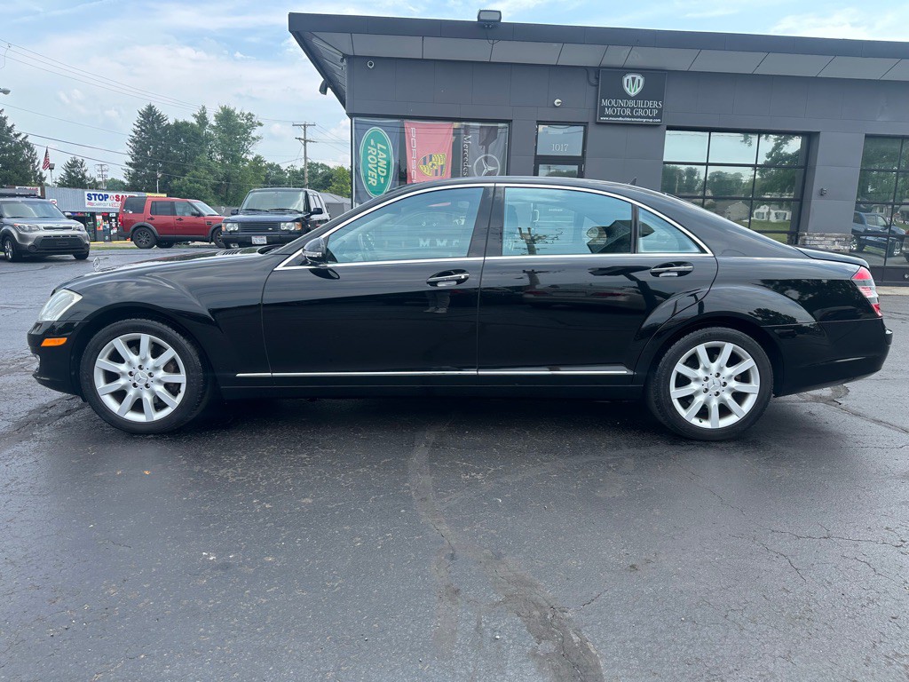 2007 Mercedes-Benz S-Class Image 2