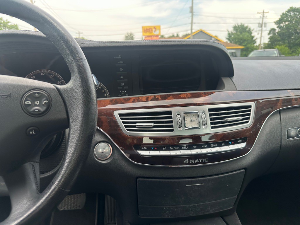 2007 Mercedes-Benz S-Class Image 14