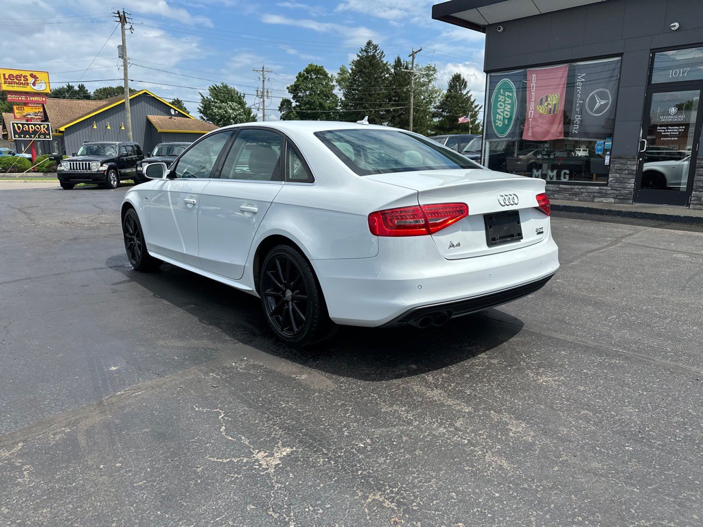 2016 Audi A4 Image 3