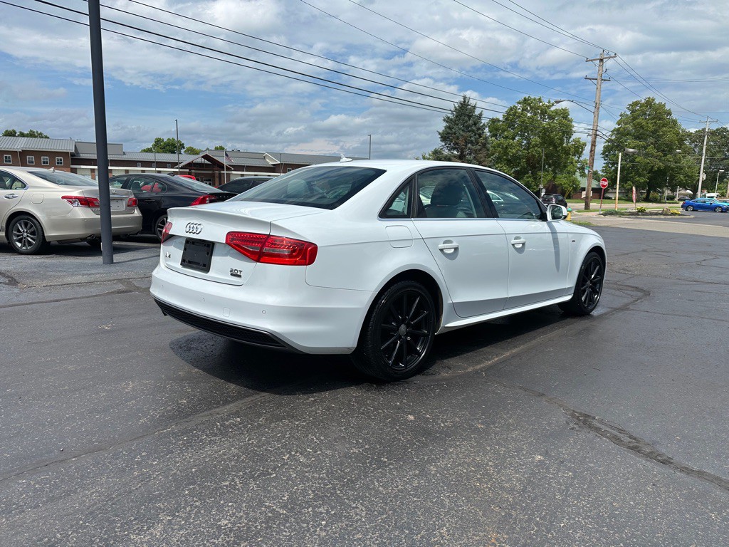 2016 Audi A4 Image 6