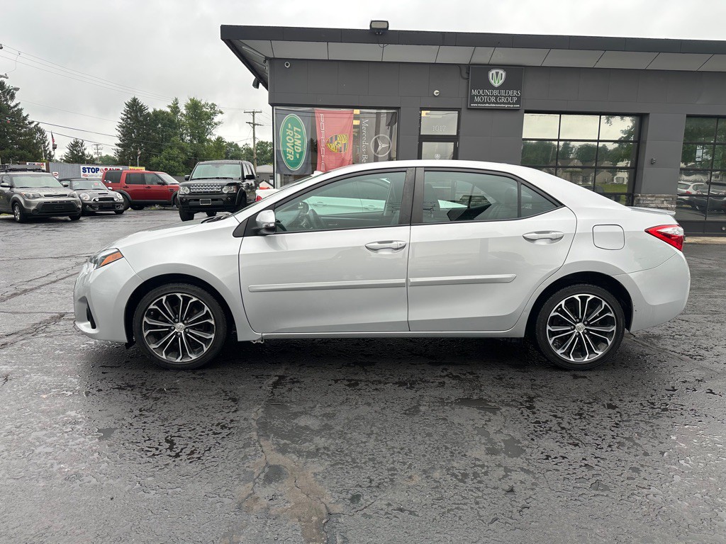 2014 Toyota Corolla Image 2