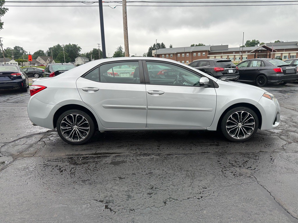 2014 Toyota Corolla Image 5