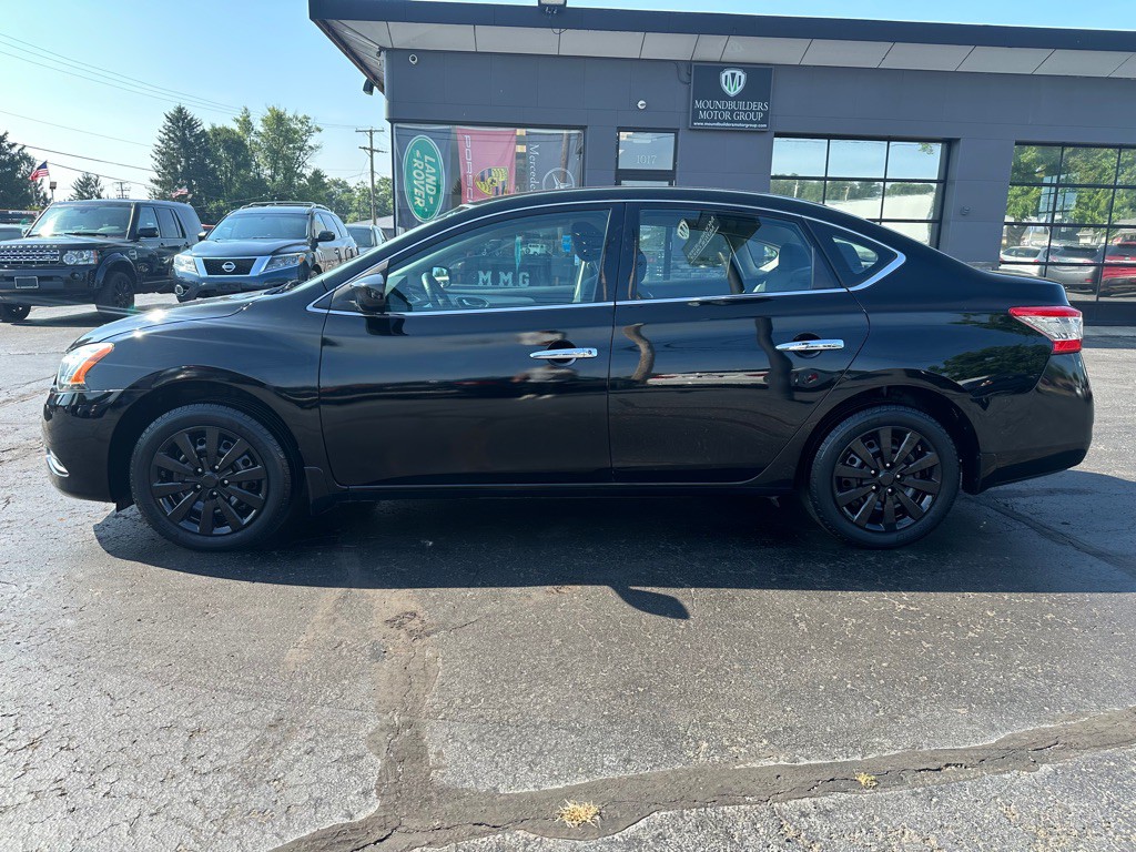 2015 Nissan Sentra Image 2
