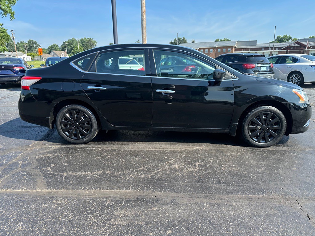 2015 Nissan Sentra Image 5