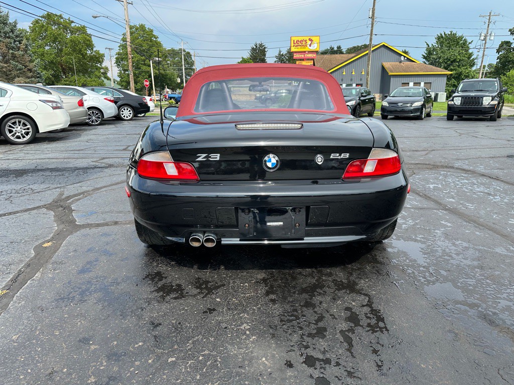2000 BMW Z3 Image 8
