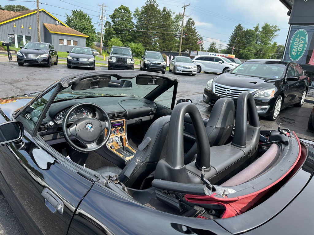 2000 BMW Z3 Image 18