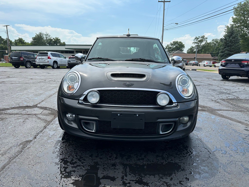2011 MINI Cooper Image 7