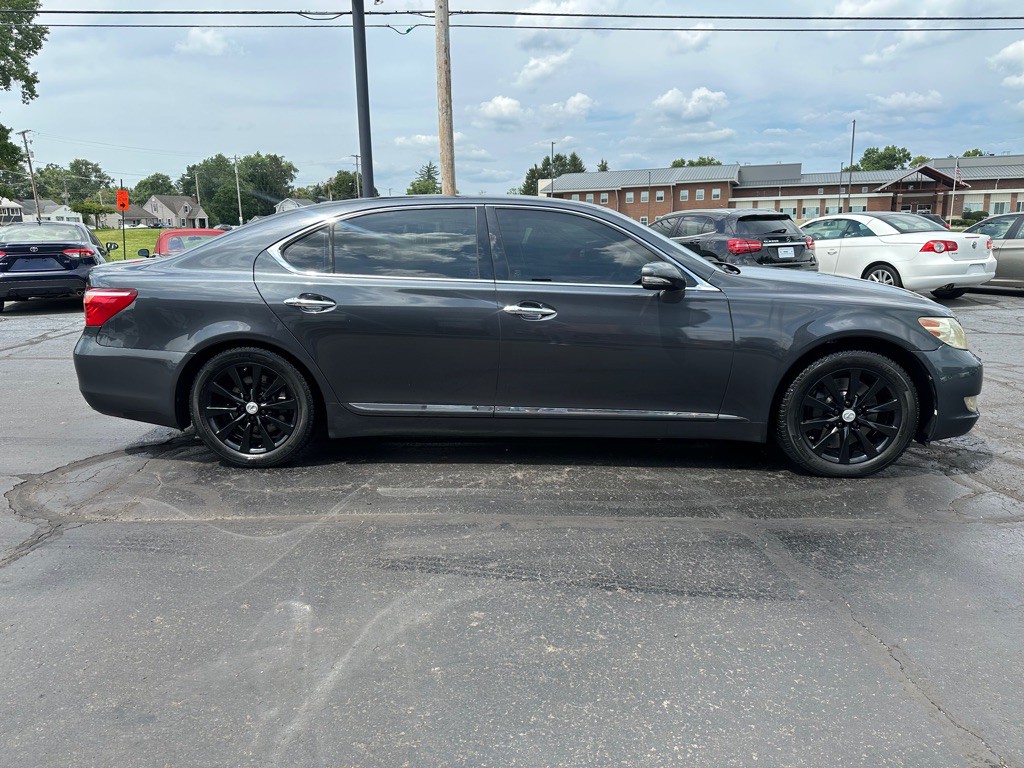 2010 Lexus LS 460 Image 5