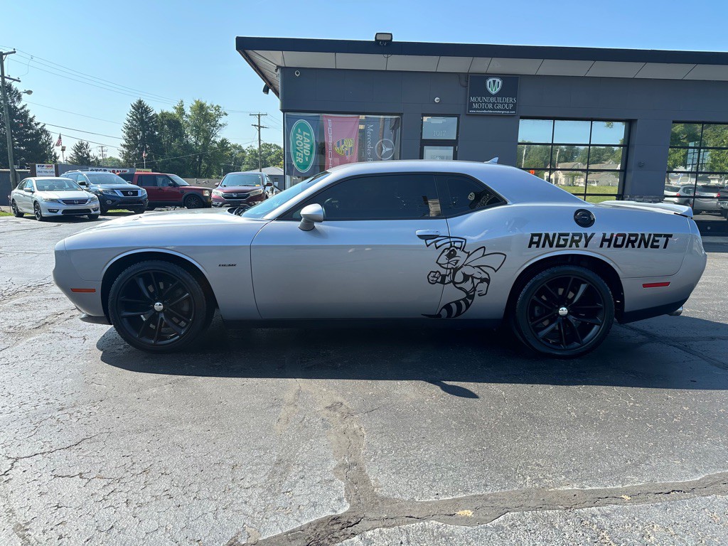 2015 Dodge Challenger Image 2