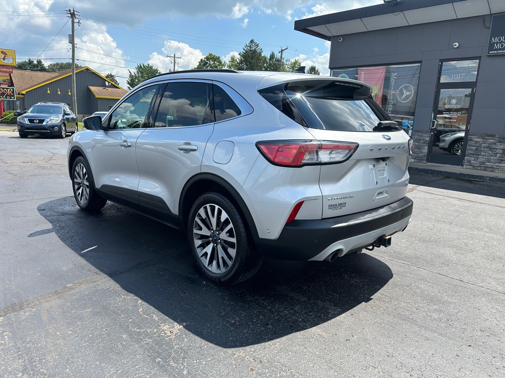 2020 Ford Escape Image 3