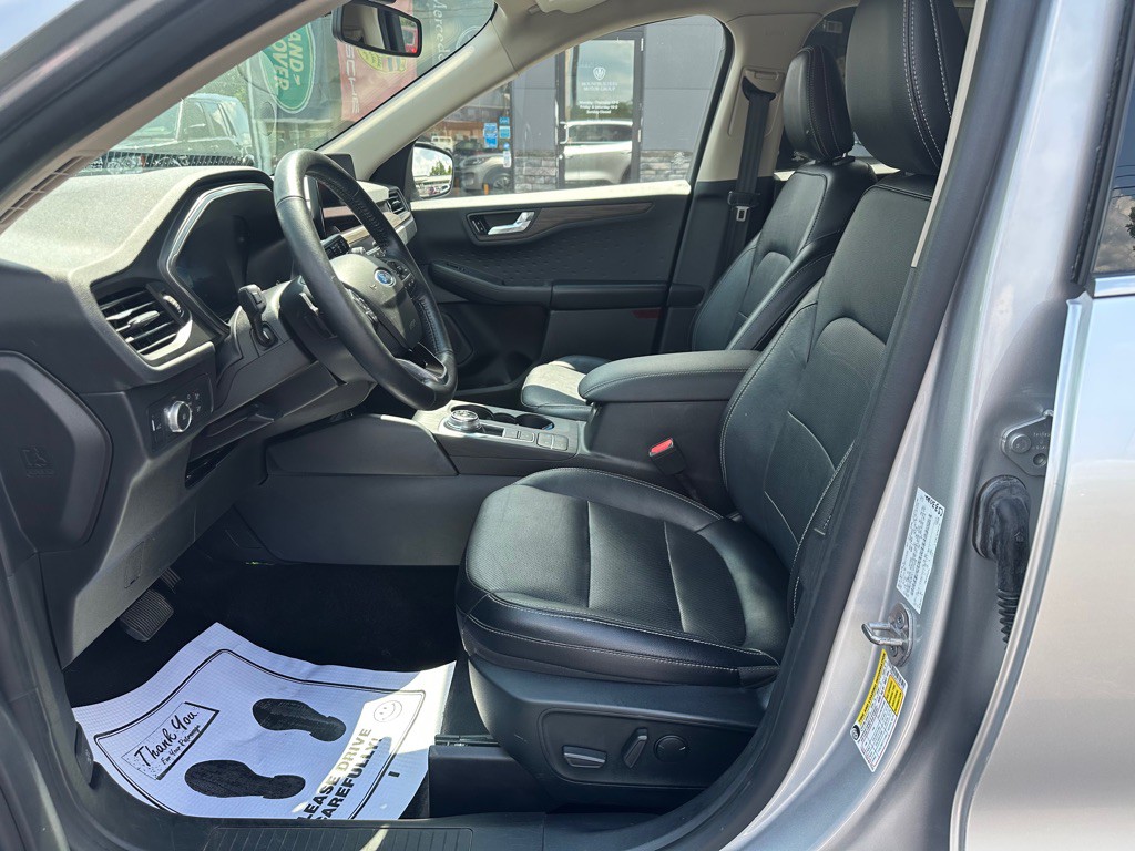 2020 Ford Escape Image 12