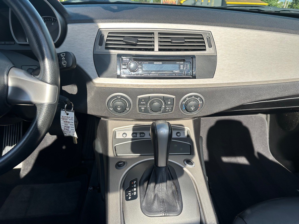 2003 BMW Z4 Image 14
