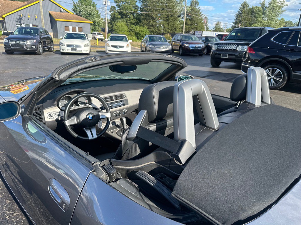 2003 BMW Z4 Image 15