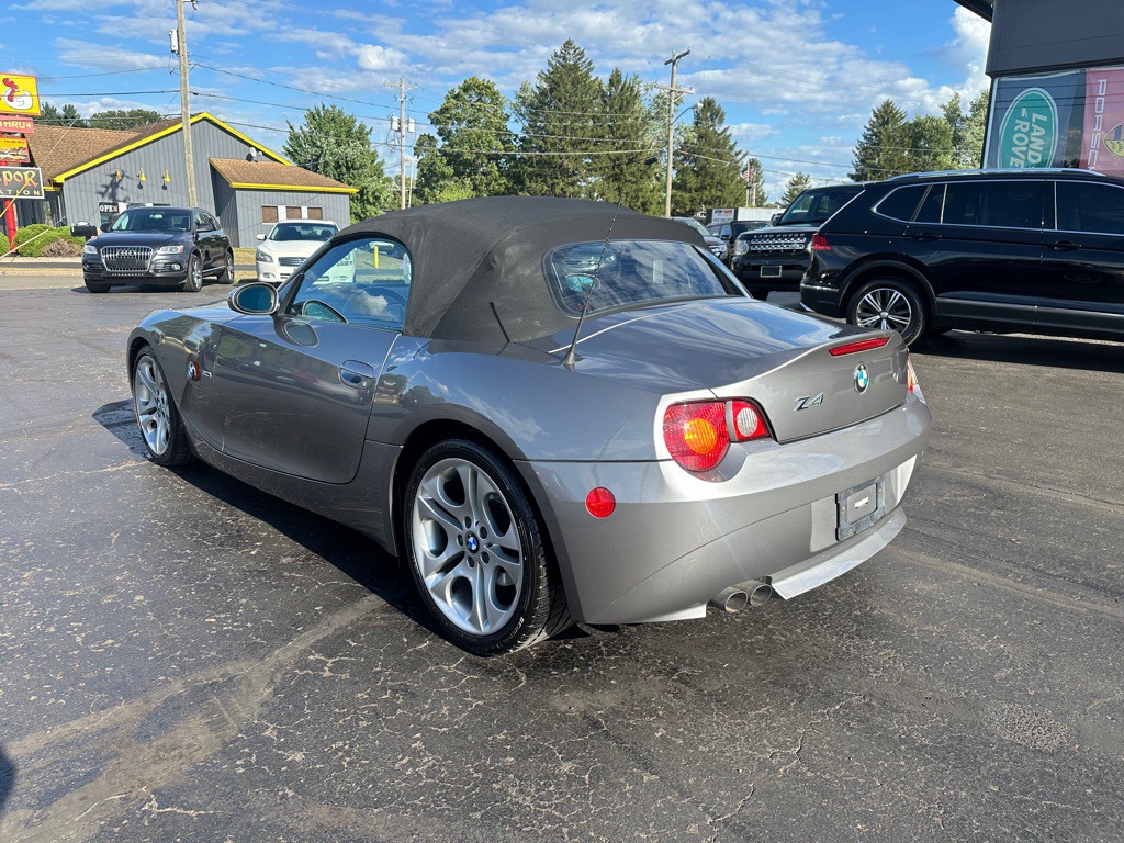 2003 BMW Z4 Image 18