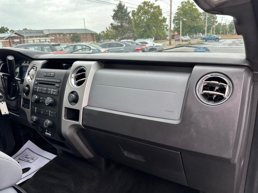 2014 Ford F-150 Image 11