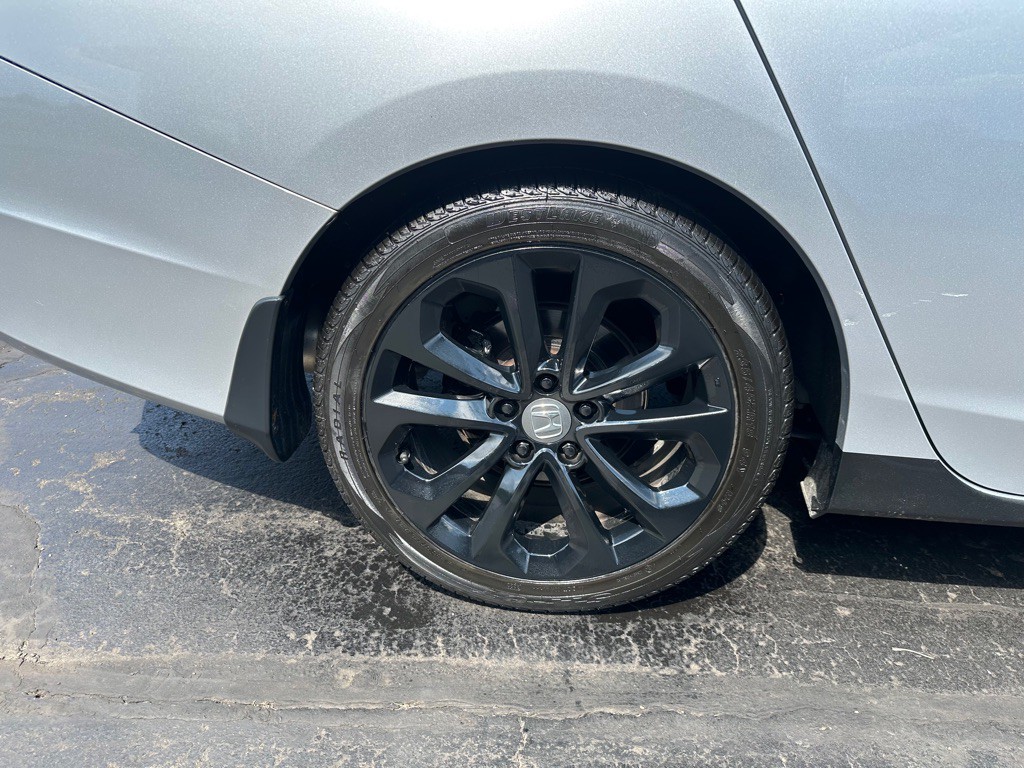 2014 Honda Accord Image 9