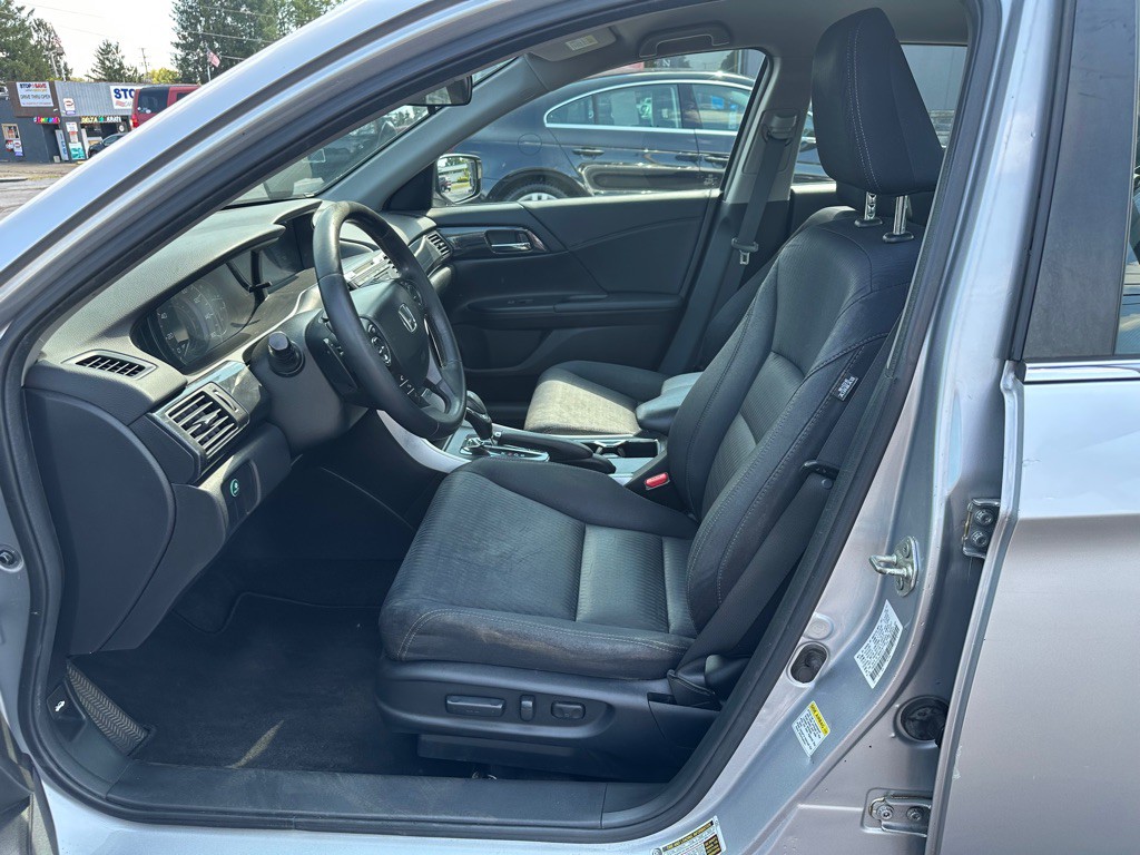 2014 Honda Accord Image 12