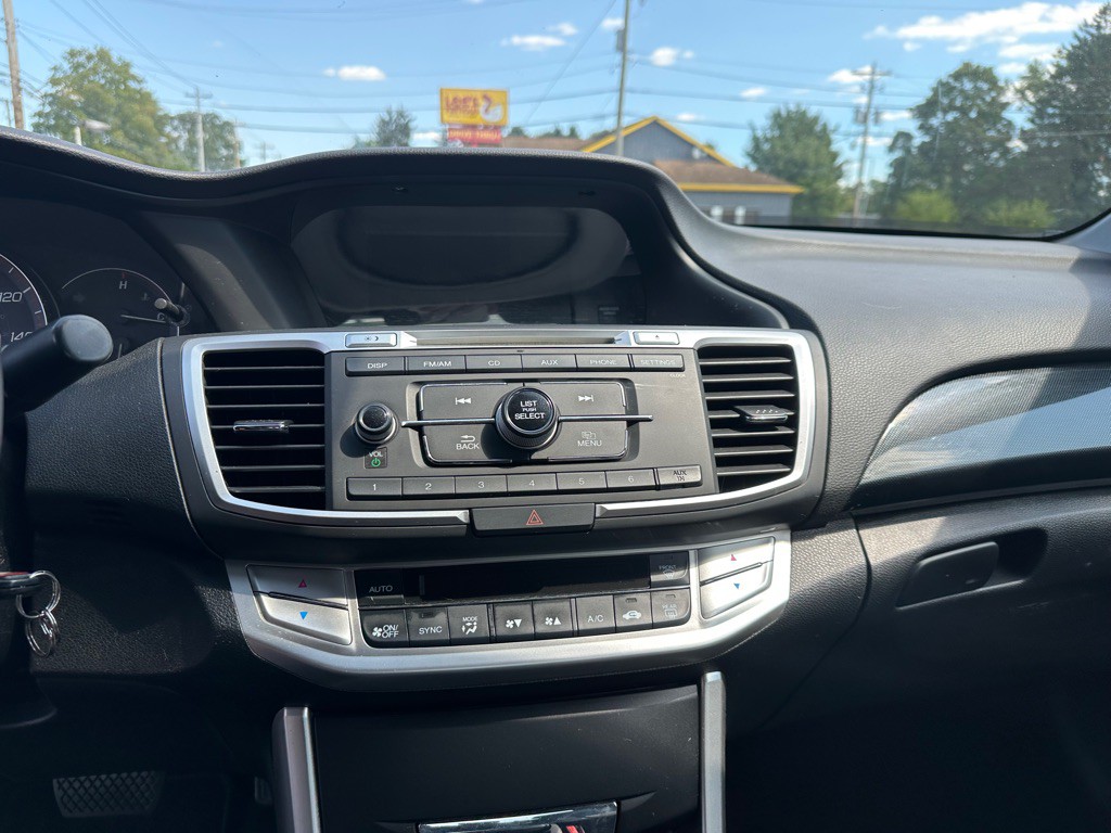 2014 Honda Accord Image 14