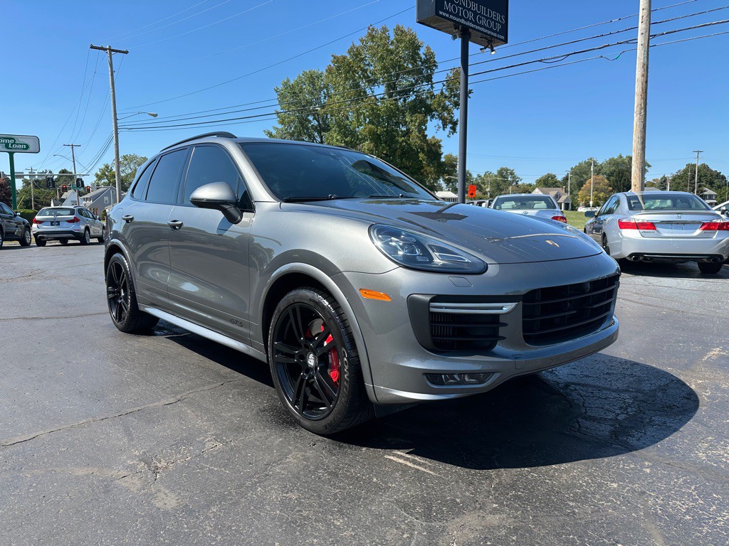 2016 Porsche Cayenne Image 4