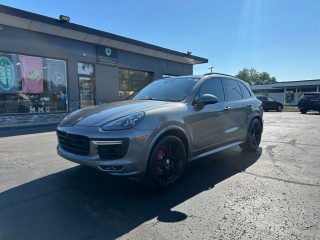 Image for 2016 Porsche Cayenne GTS ID: 6837242