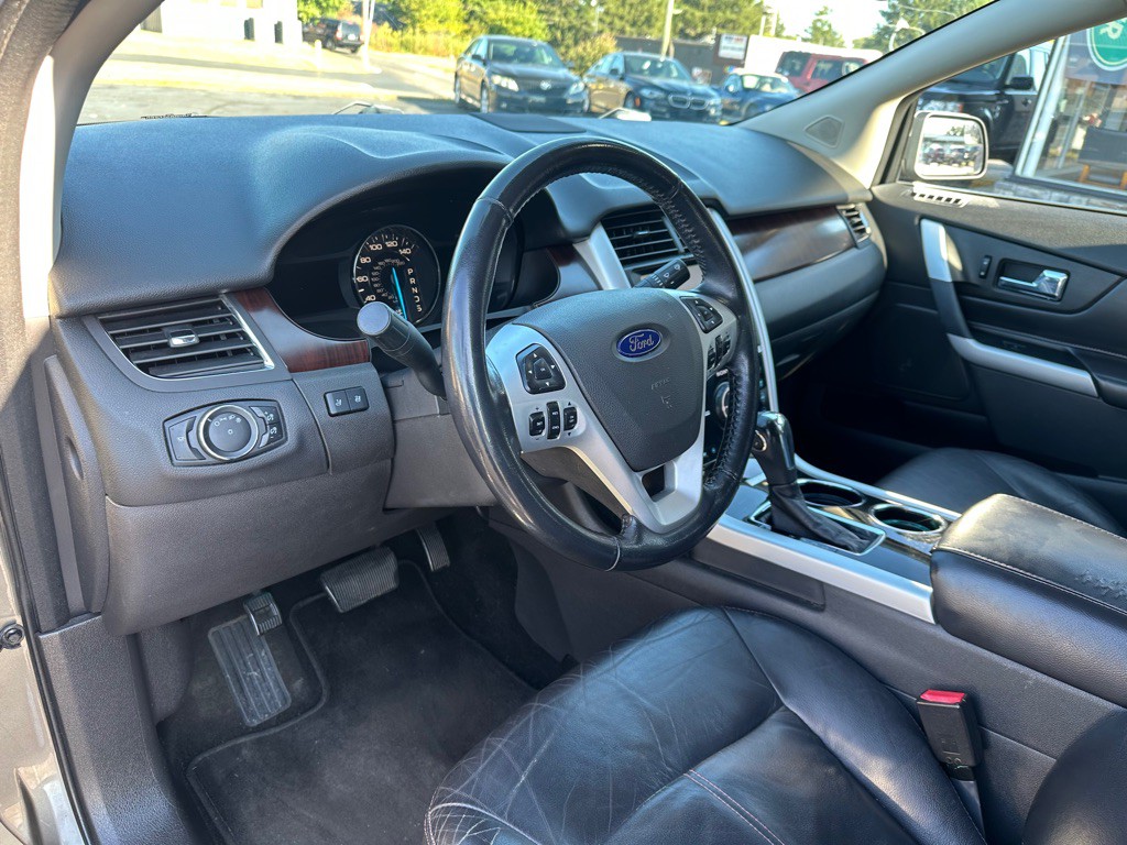 2013 Ford Edge Image 13