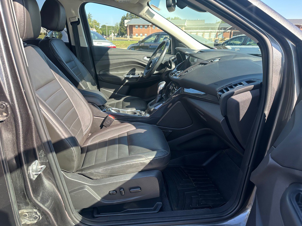 2016 Ford Escape Image 10