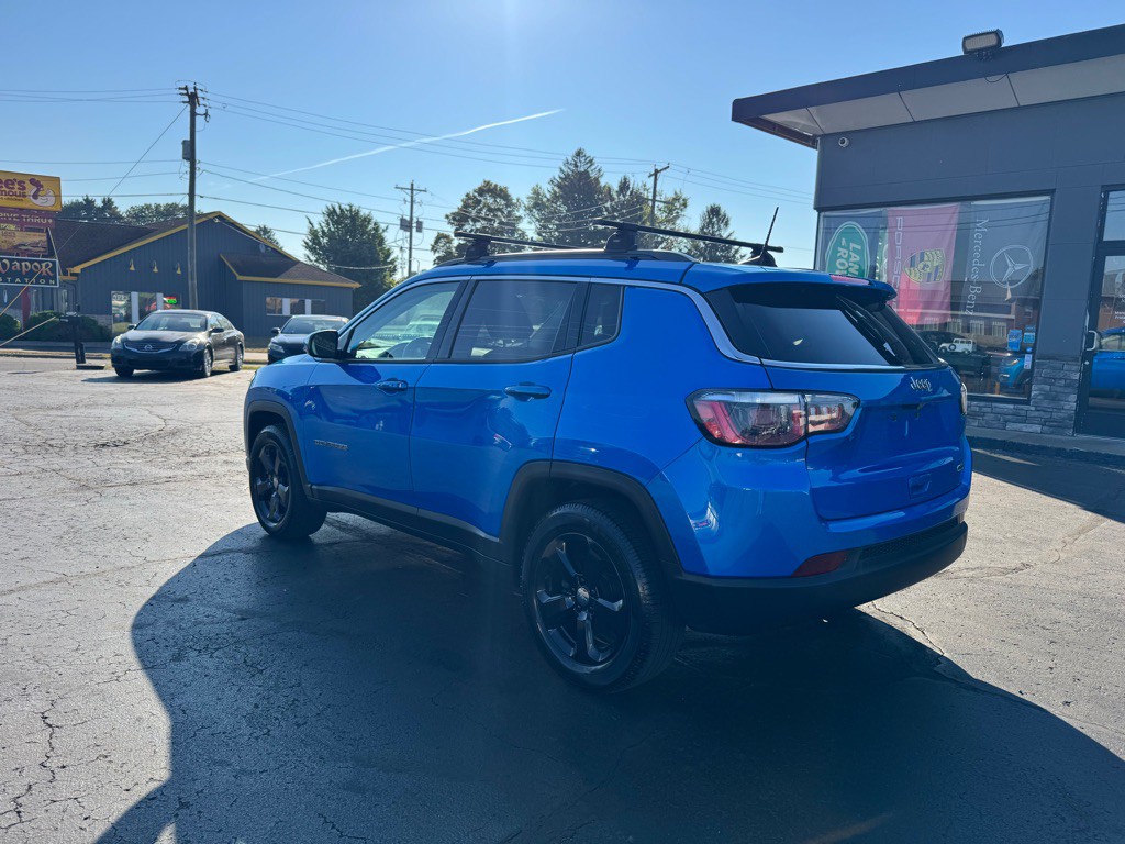2018 Jeep Compass Image 3