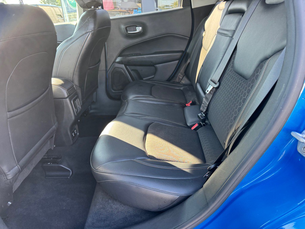 2018 Jeep Compass Image 16