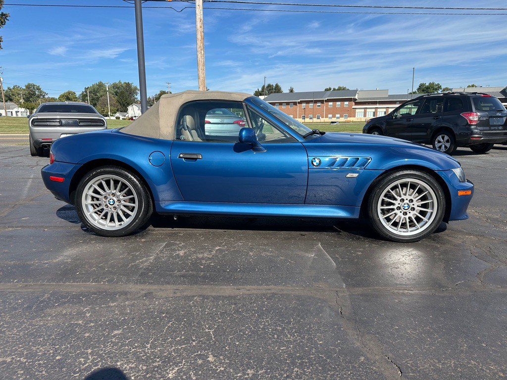 2001 BMW Z3 Image 5