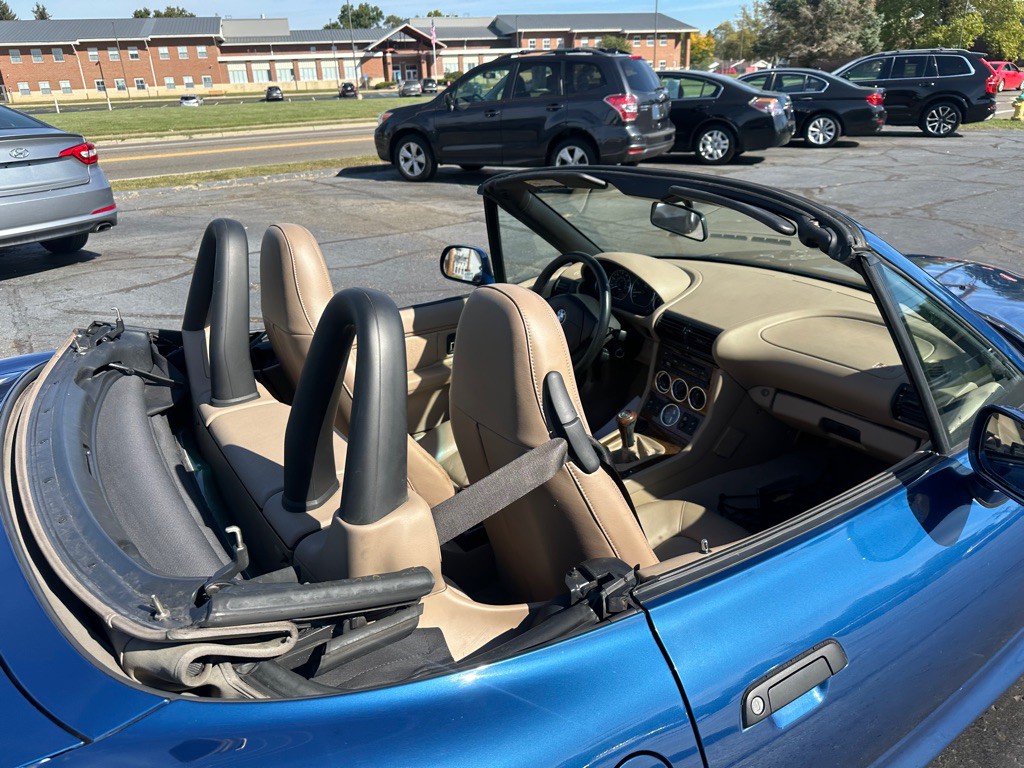 2001 BMW Z3 Image 20