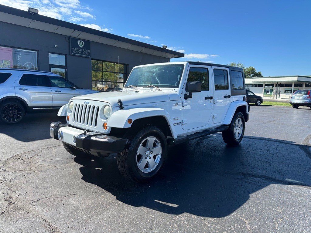 2011 Jeep Wrangler Unlimited Image 1