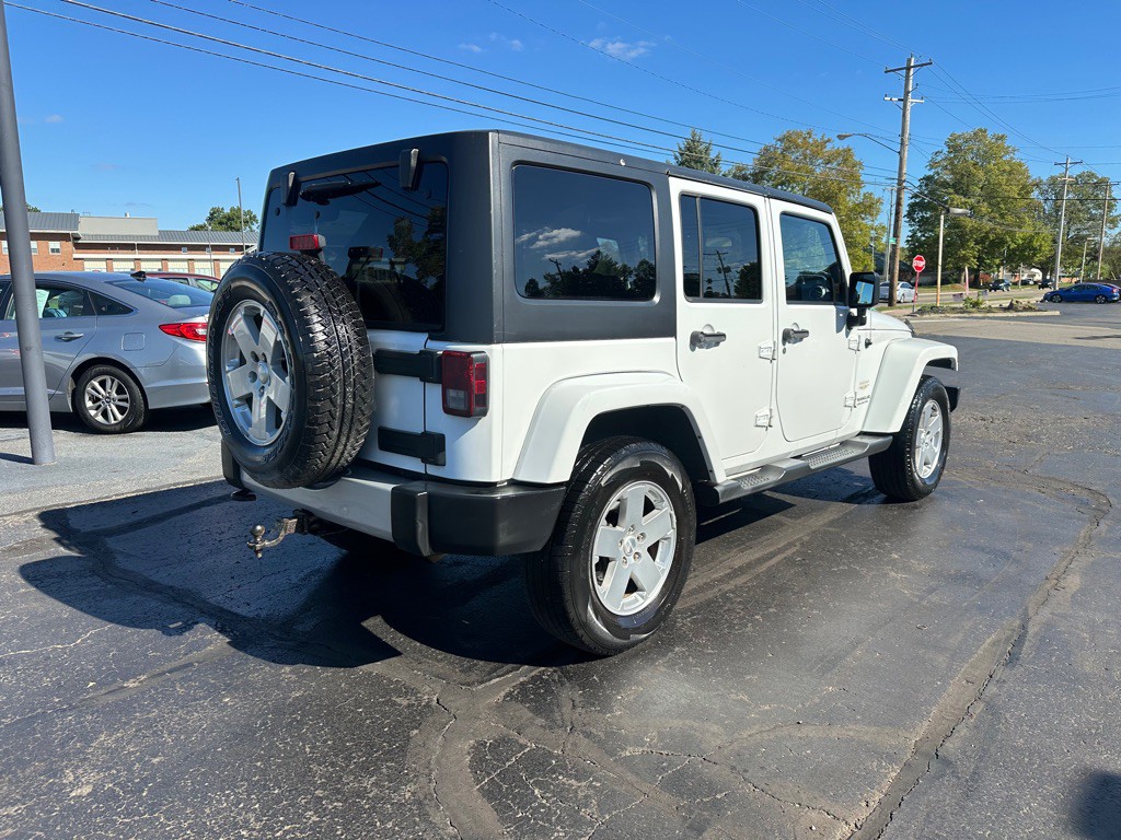 2011 Jeep Wrangler Unlimited Image 6