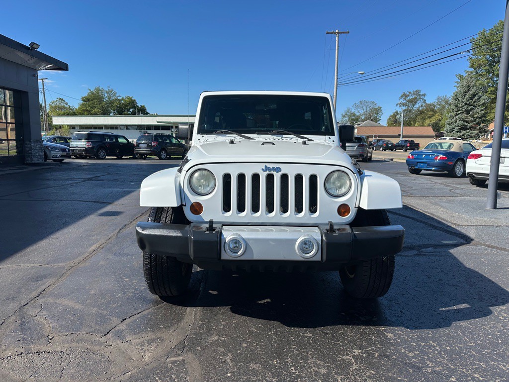 2011 Jeep Wrangler Unlimited Image 7