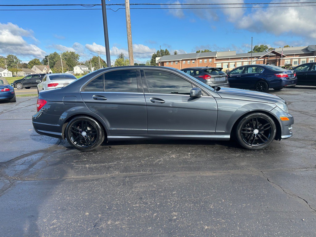 2014 Mercedes-Benz C-Class Image 5