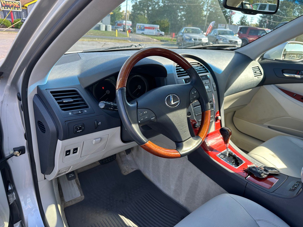 2008 Lexus ES 350 Image 13