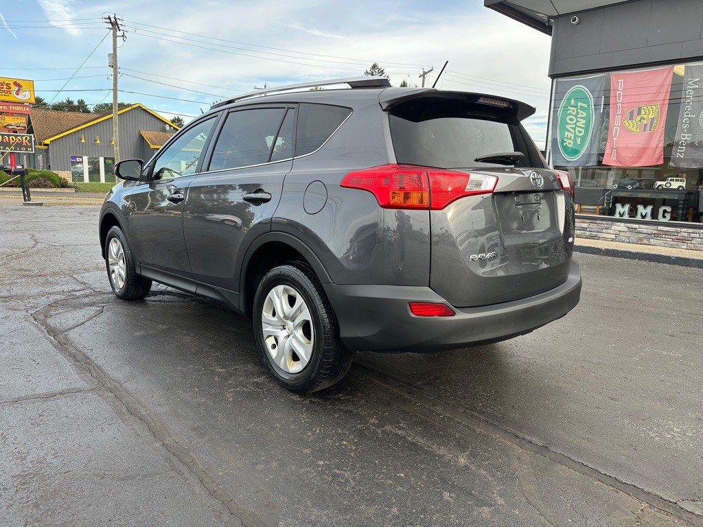 2015 Toyota Rav4 Image 3