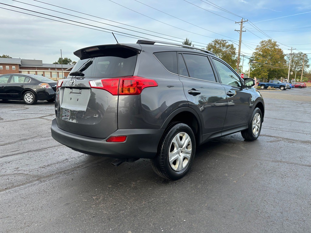 2015 Toyota Rav4 Image 6