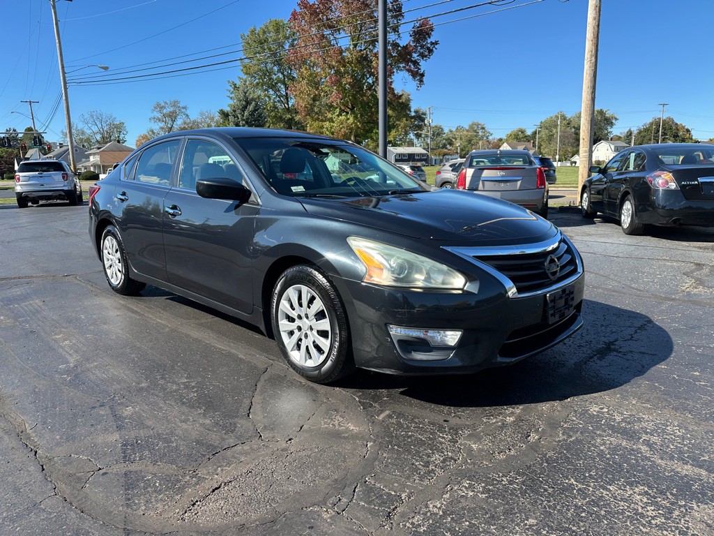 2013 Nissan Altima Image 4