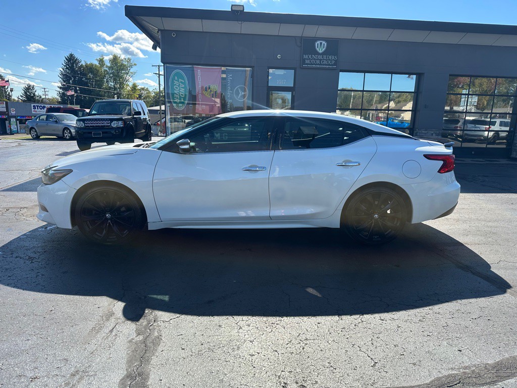 2016 Nissan Maxima Image 3