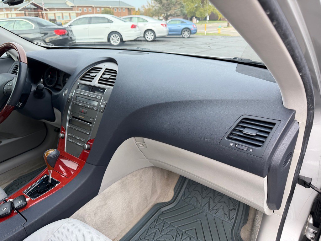 2007 Lexus ES 350 Image 11