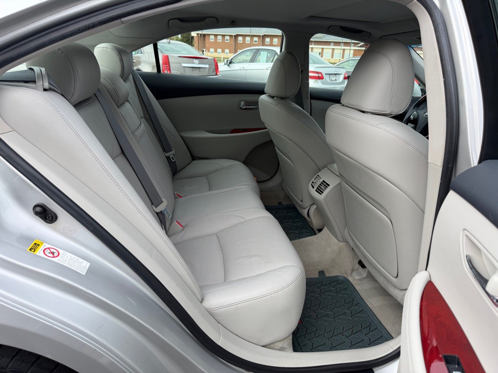 2007 Lexus ES 350 Image 15