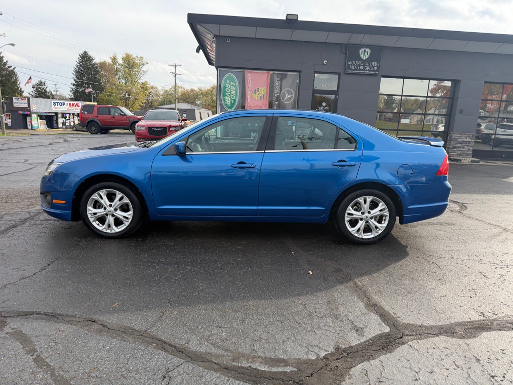 2012 Ford Fusion Image 2