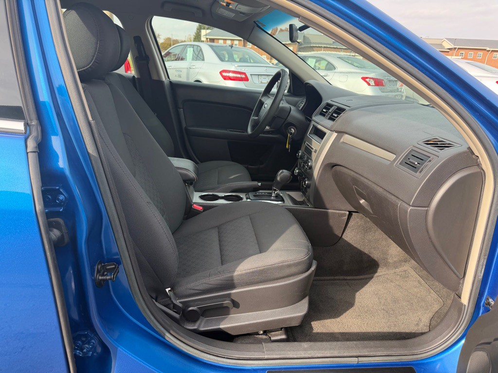 2012 Ford Fusion Image 10