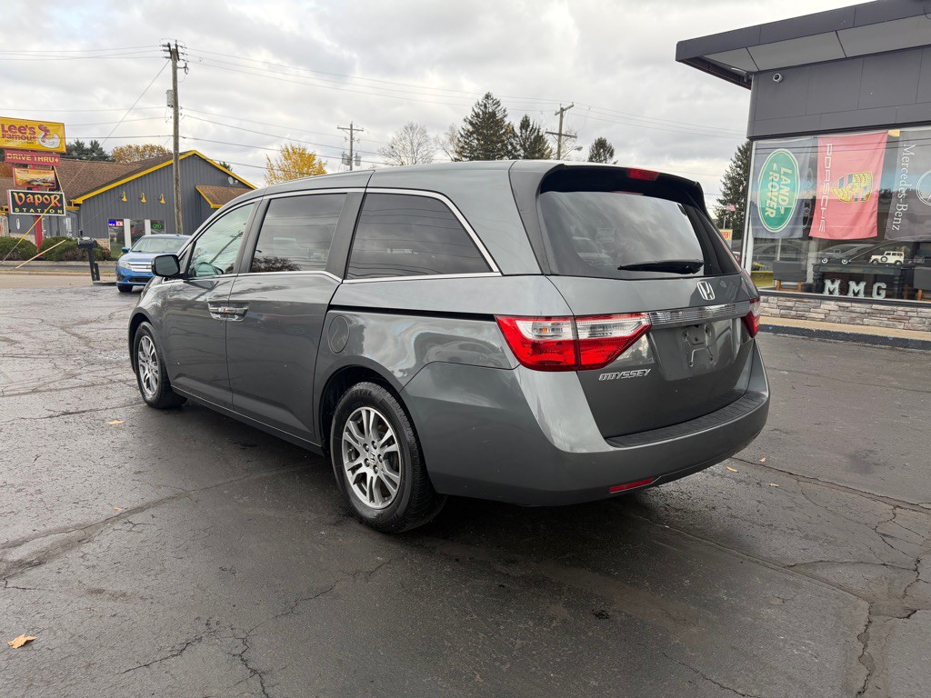 2013 Honda Odyssey Image 3