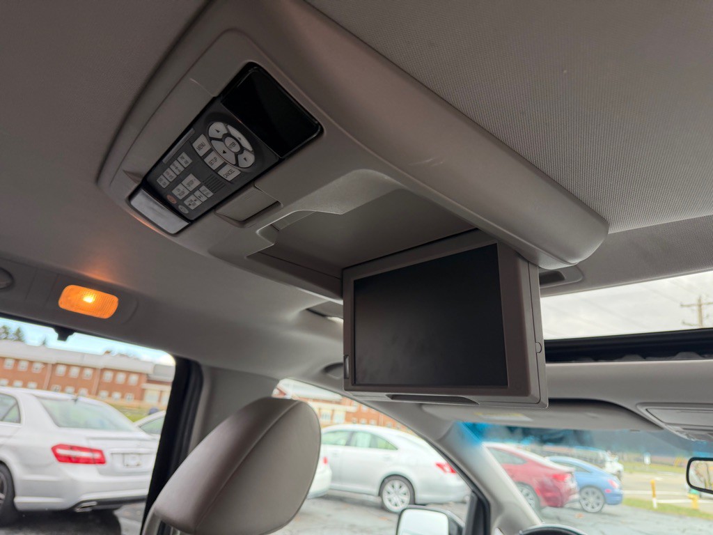 2013 Honda Odyssey Image 17