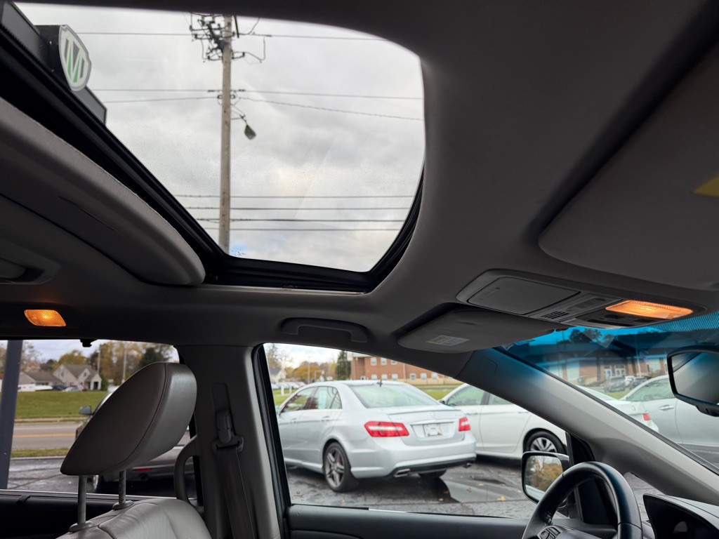 2013 Honda Odyssey Image 18