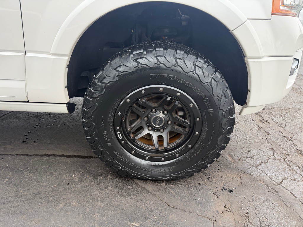 2015 Ford Expedition Image 9